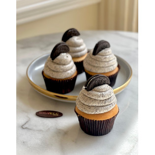 Oreo Vanilla Cupcake