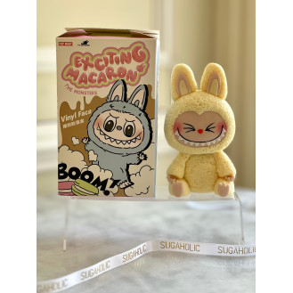 Labubu Yellow Mini Cake 