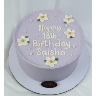Light Purple Minimalist Flower Buttercream Cake