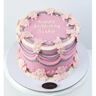 Vintage Pink Fleur Buttercream Cake