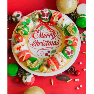 Christmas Wreath Macaroon Tray 