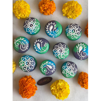 Happy Diwali Rangoli Macaroons