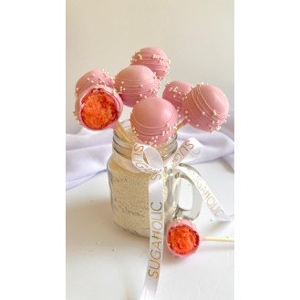 Strawberry Cakepops
