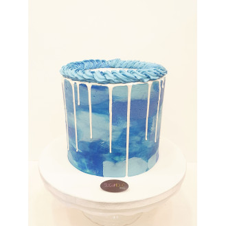 Blue Buttercream Dripping Cake