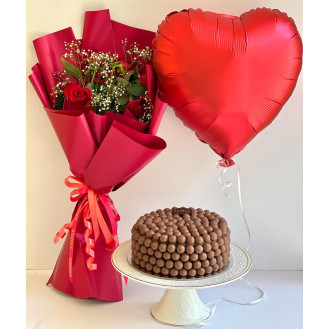 Valentines Combo with Chocolate Malteser Cake