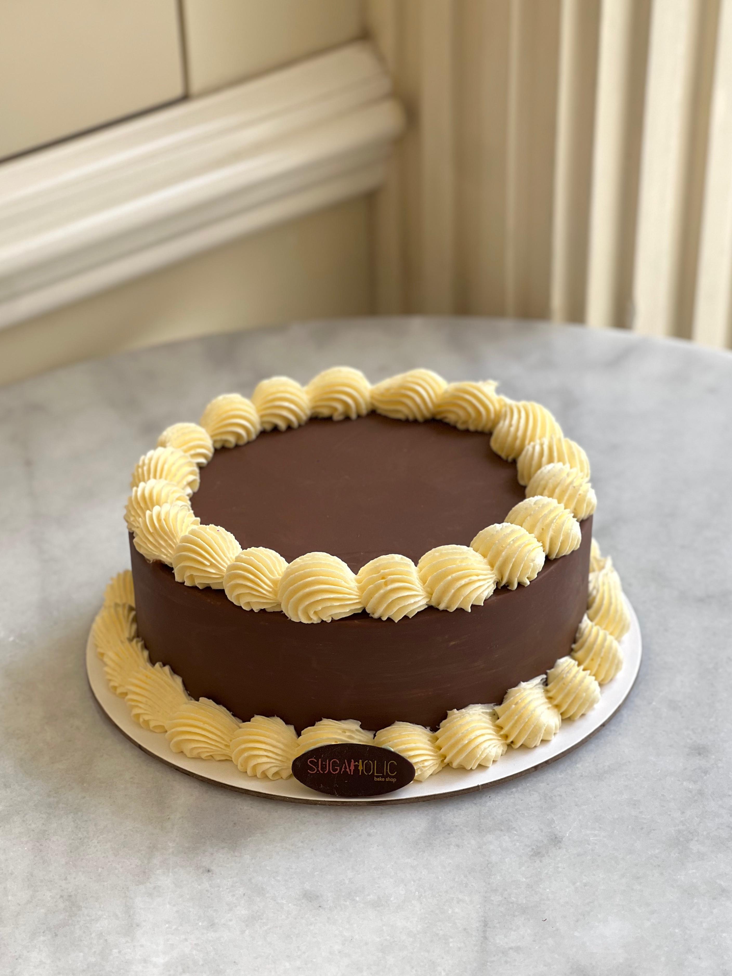 Vanilla Ganache Cake