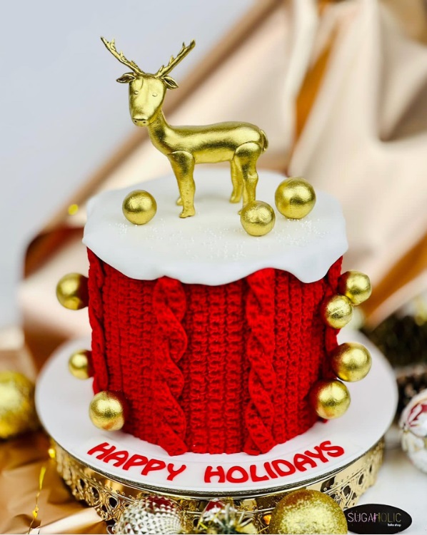 Christmas Reindeer Sweater Cake
