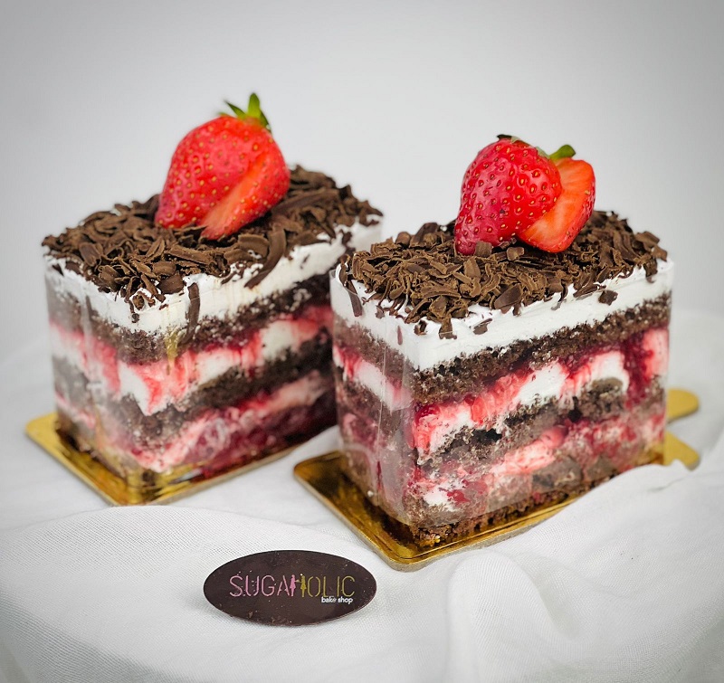 Black Forest Pastry (Set of 2)