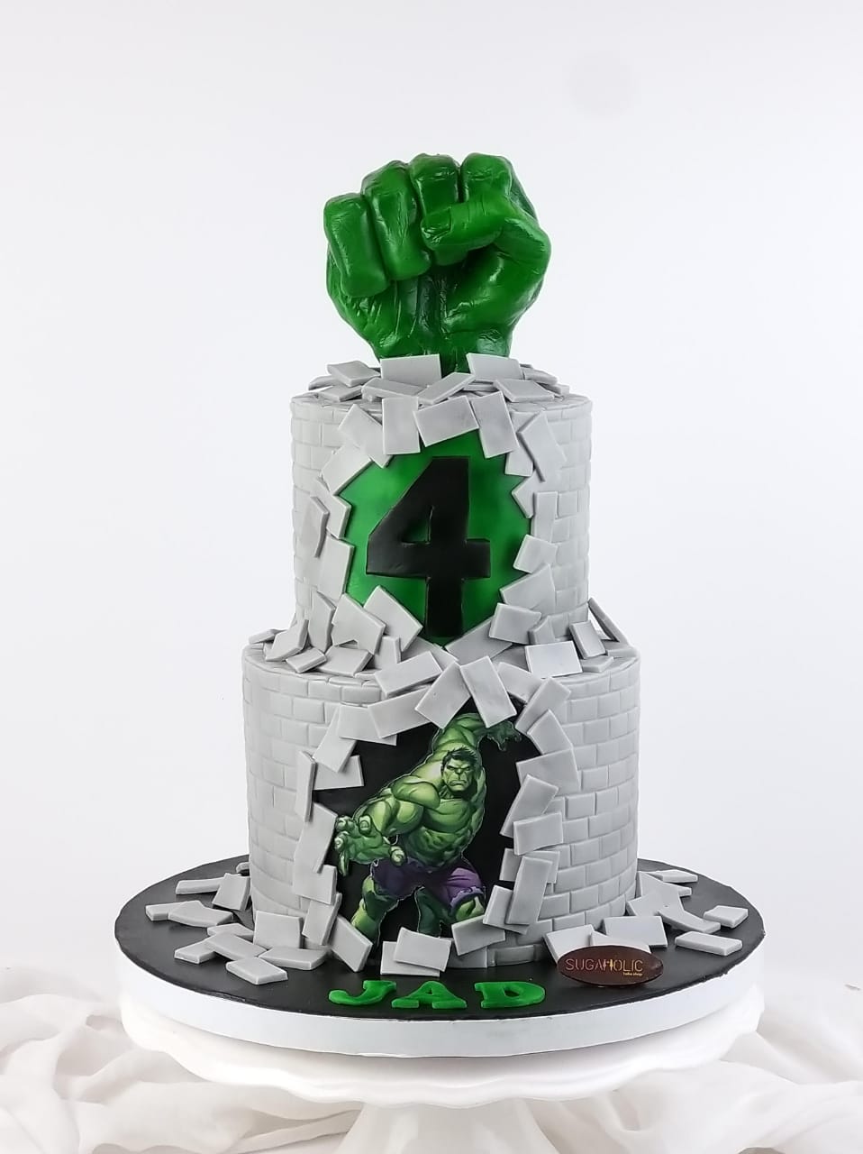 Hulk Cake 1