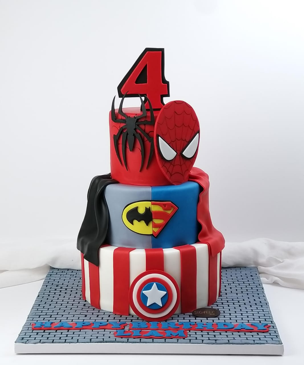 Superhero Cake 08