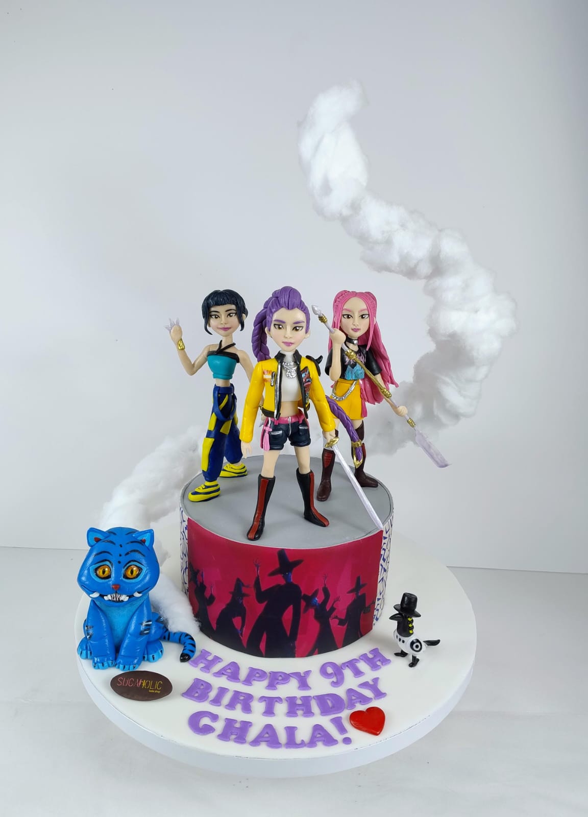 KPOP Demon Hunter Cake 09