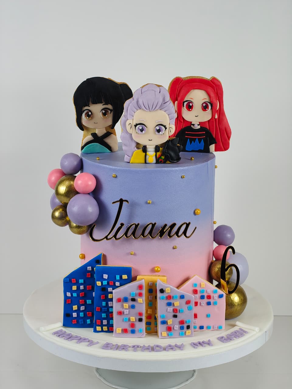 KPOP Demon Hunter Cake 14