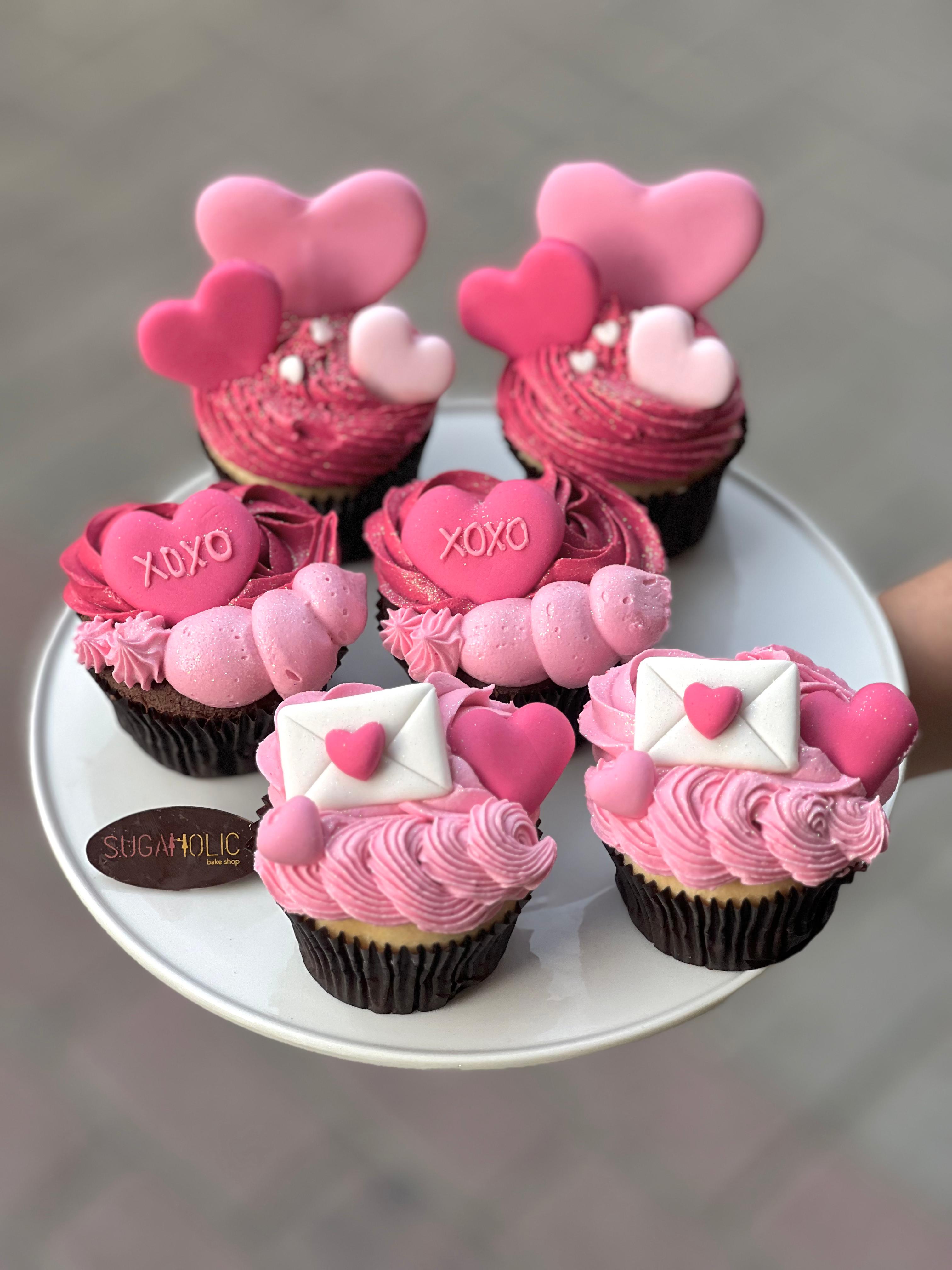 Luxe Valentines Cupcakes ( per piece)