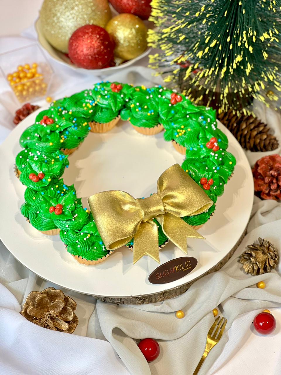 Christmas Mini Cupcakes  Wreath