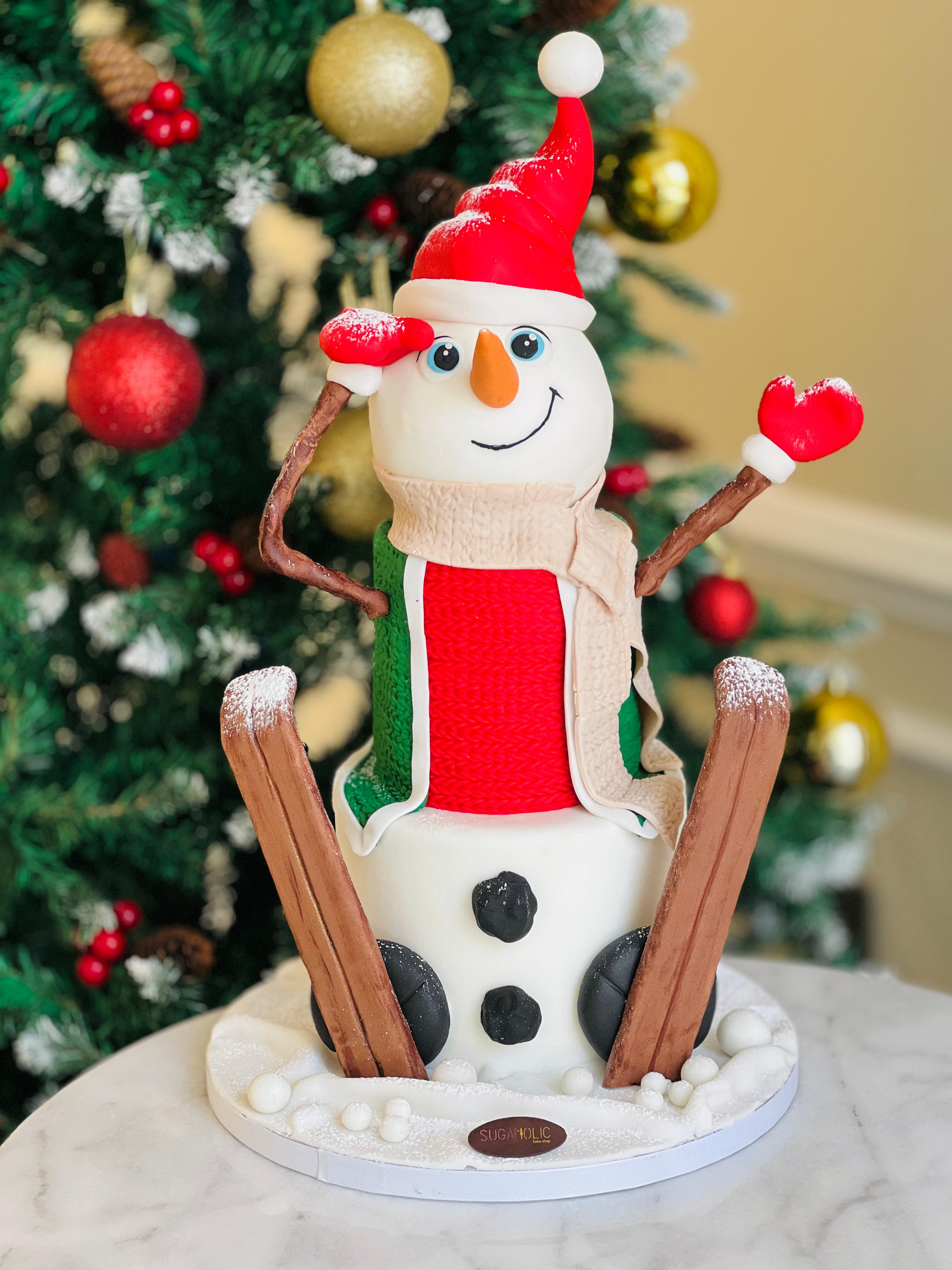 Frosty Snowman Cake