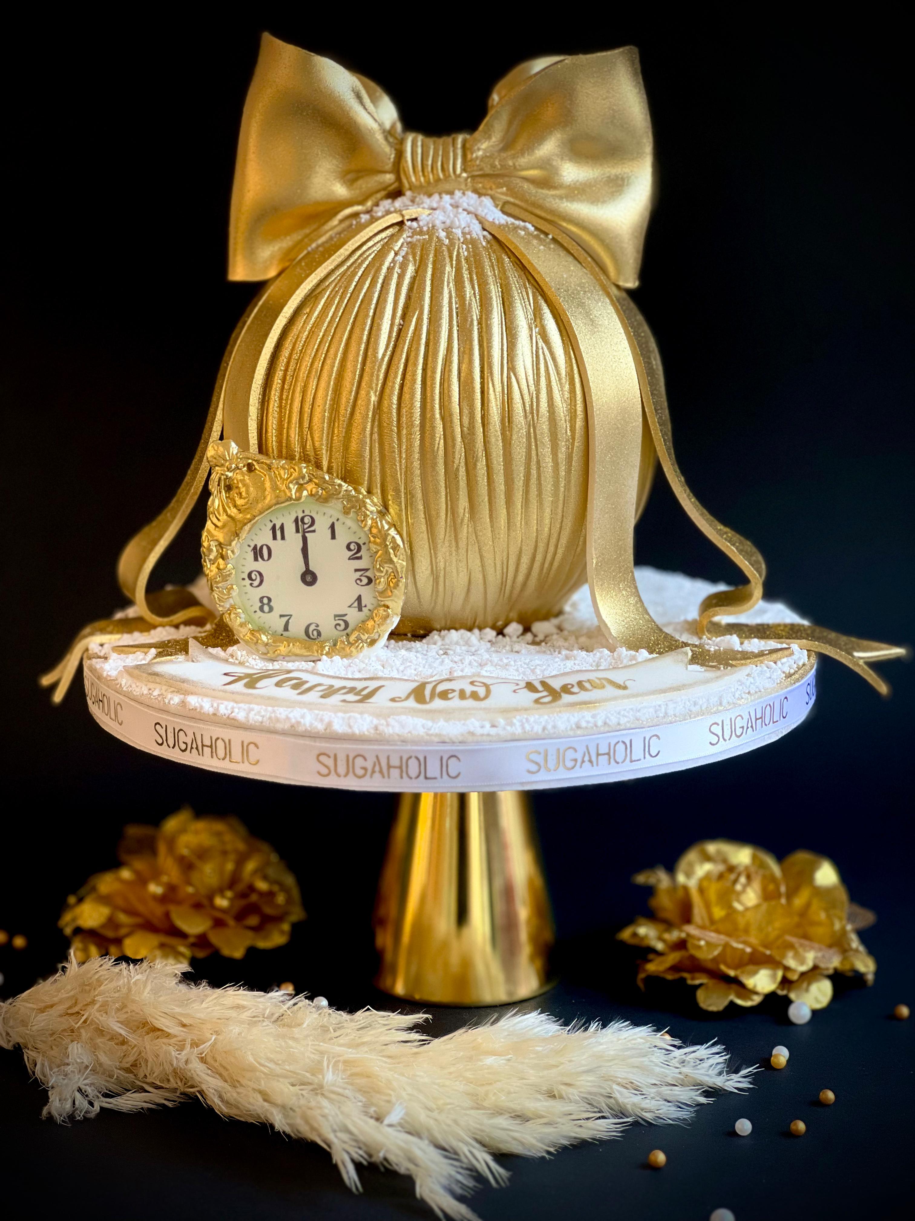 New Year Prosperity Round Gold  Cake