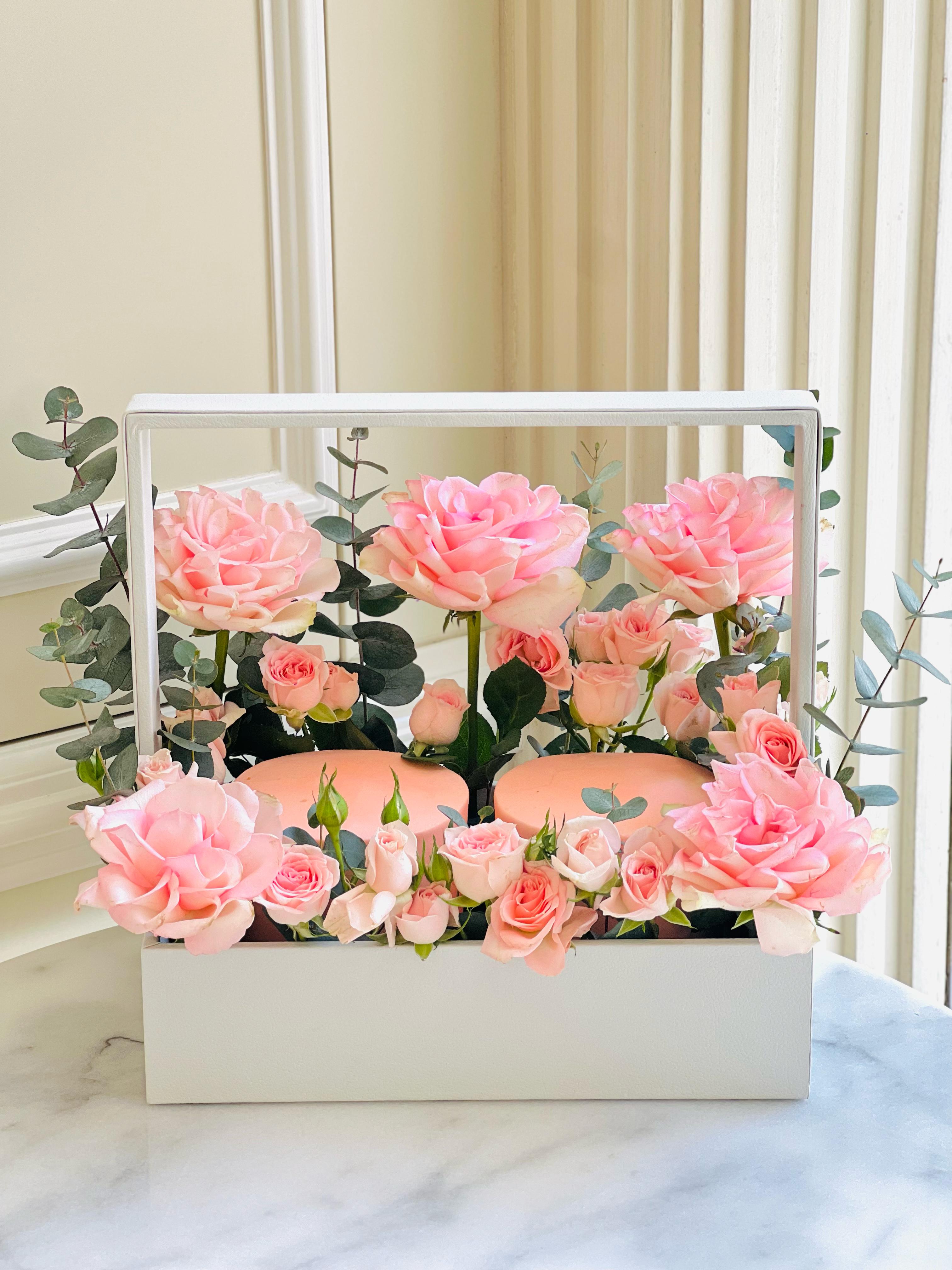 Pink Enchanted Floral Mini Cake Tray