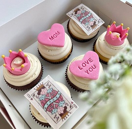 Queen of hearts - 6 cupcakes