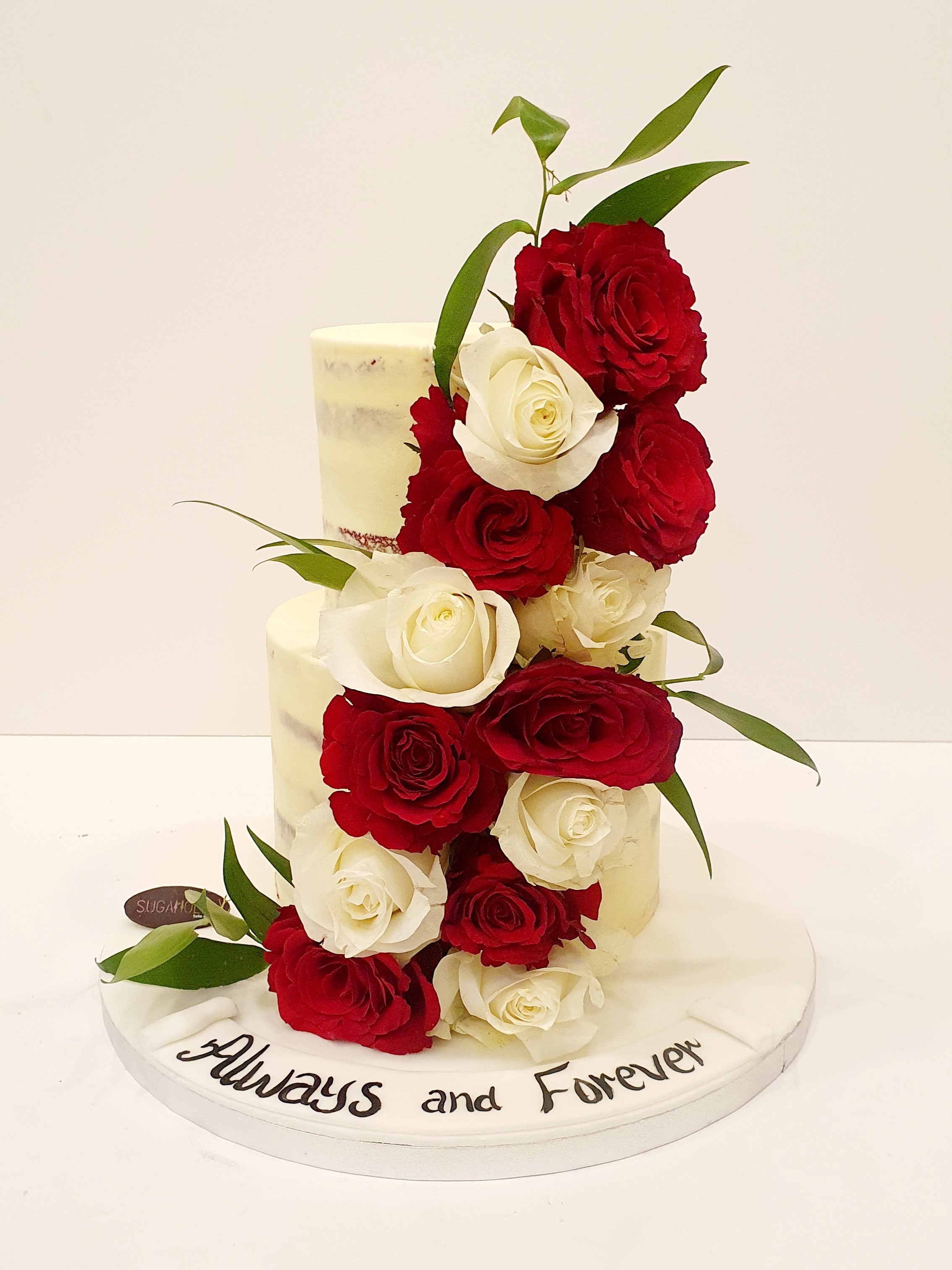 Red and white Roses Cake 