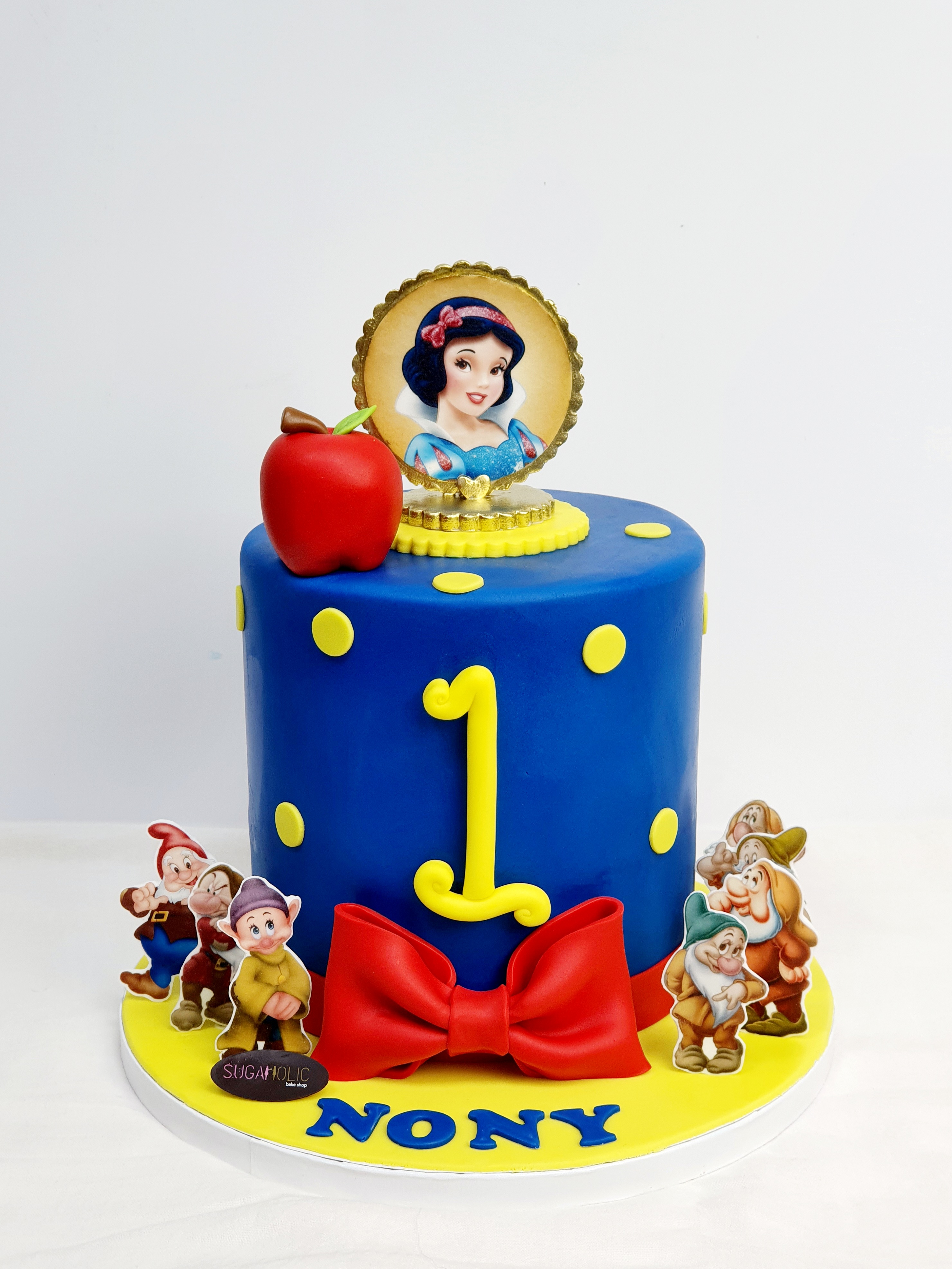 Snow White Cake