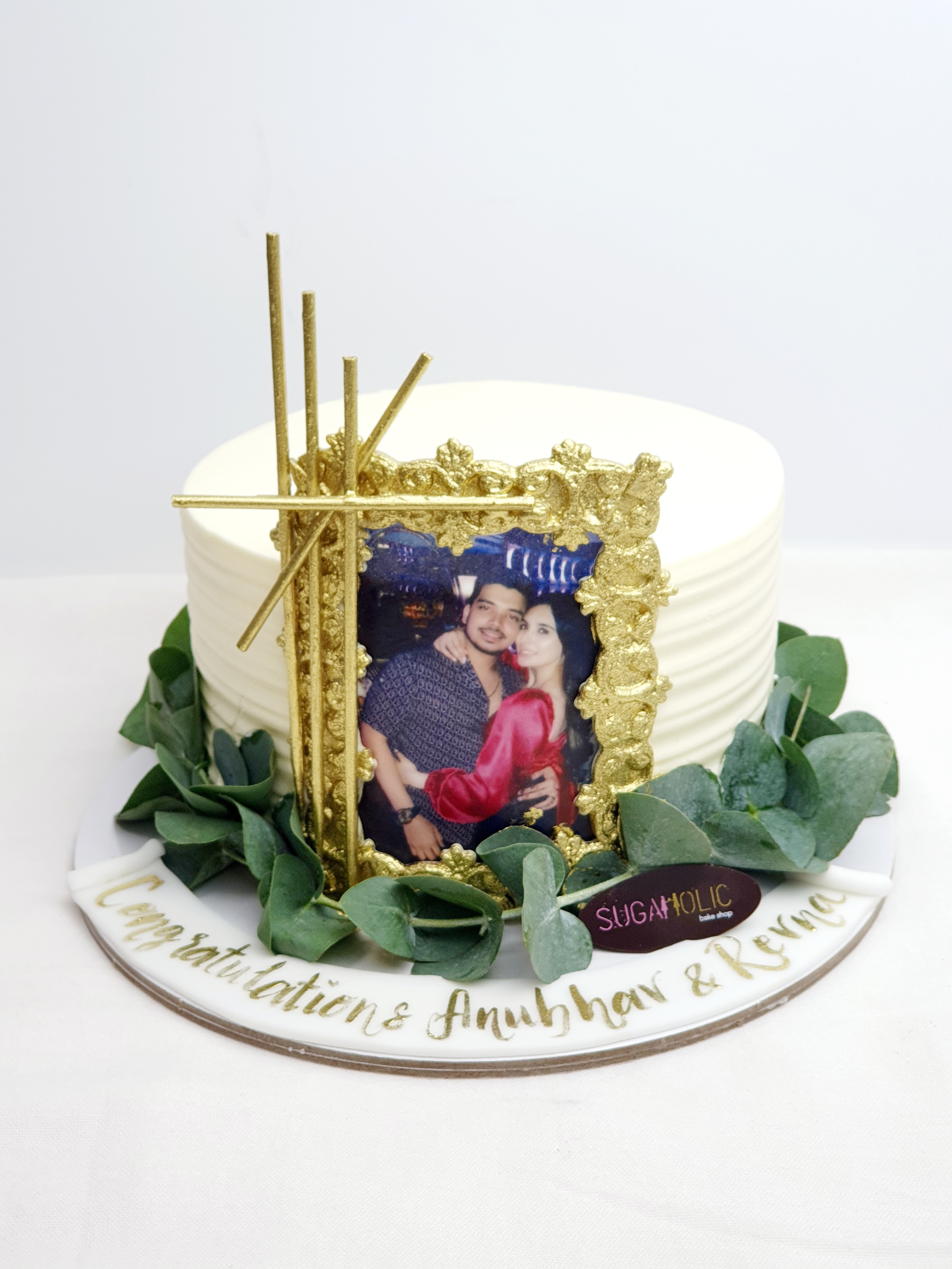 Leaf Buttercream with Picture Cake